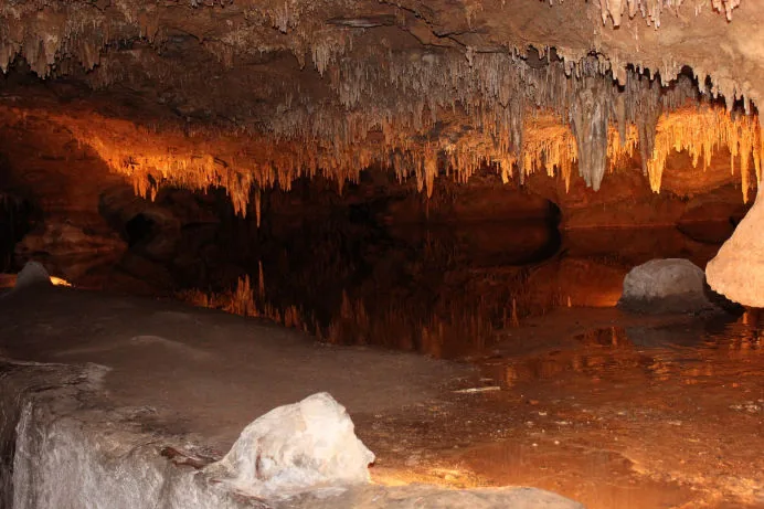 Barranquismo cueva de Valporquero